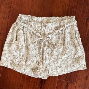 Altar'd State Cream & Brown Floral Shorts